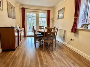 Dining Room- click for photo gallery